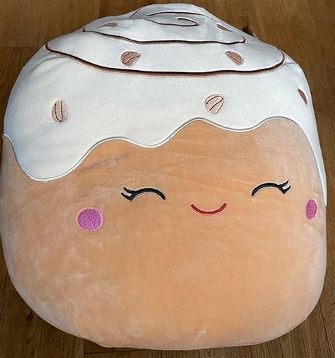 Amazon.com: Chanel Cinnamon Roll Squishmallow.